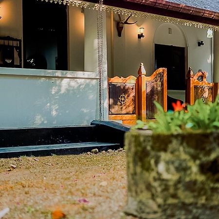 Walawwa Matale Hotel Kültér fotó